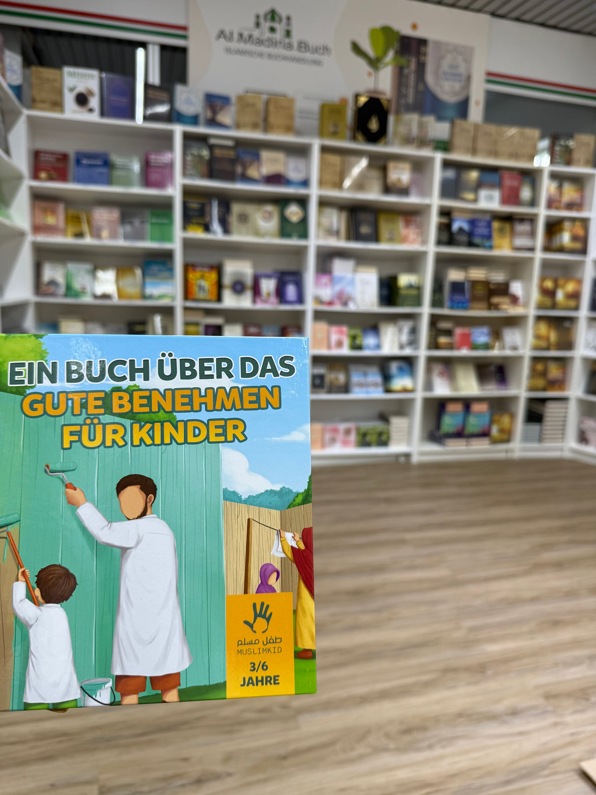 Ein Buch über das gute Benehmen für Kinder (3-6 Jahre)