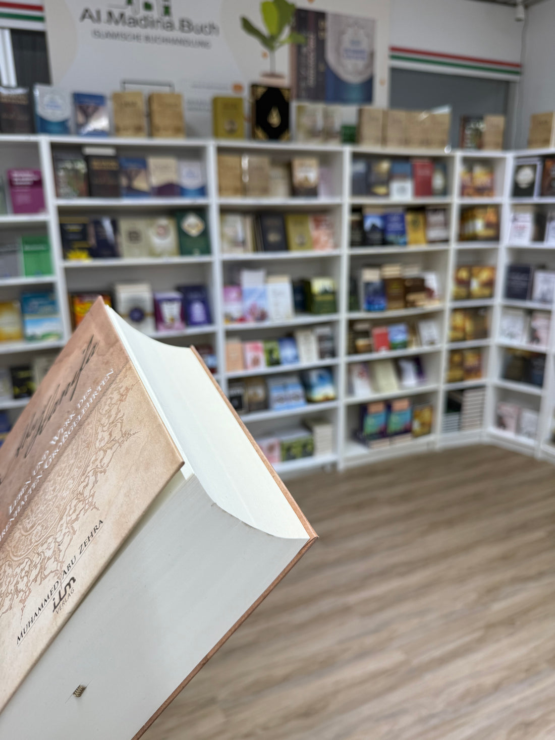 Abu Hanifa, Leben und Werk des ehrenwerten Grossgelehrten